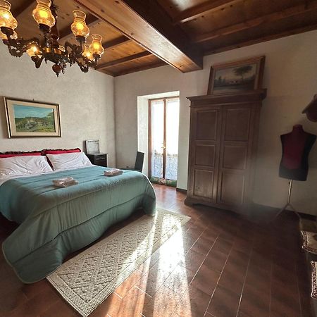 Appartamento Storico A Valle San Martino Di 스폴레토 외부 사진